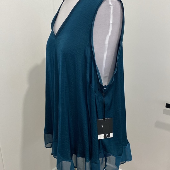 NWT Plus Size Simply Vera Vera Wang Handkerchief Tank | Size 3X - Picture 8 of 10